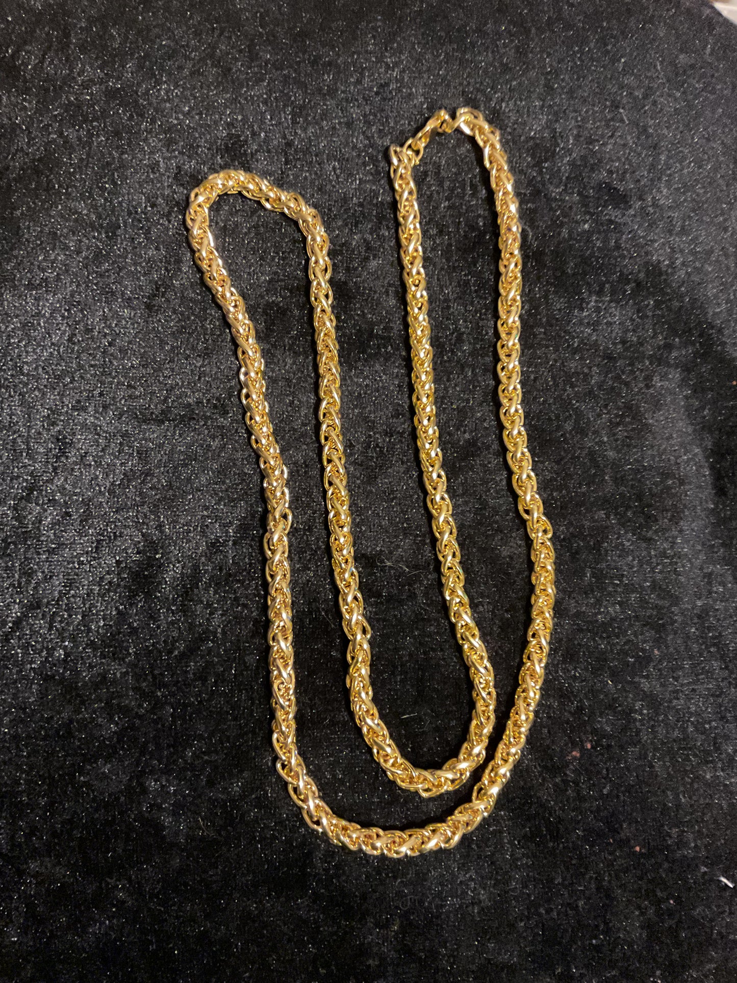 Halsband